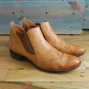 Paul Green Ava Wingtip Size 6.5 Camel Beige Leather Oxford Slip On Chelsea Boots